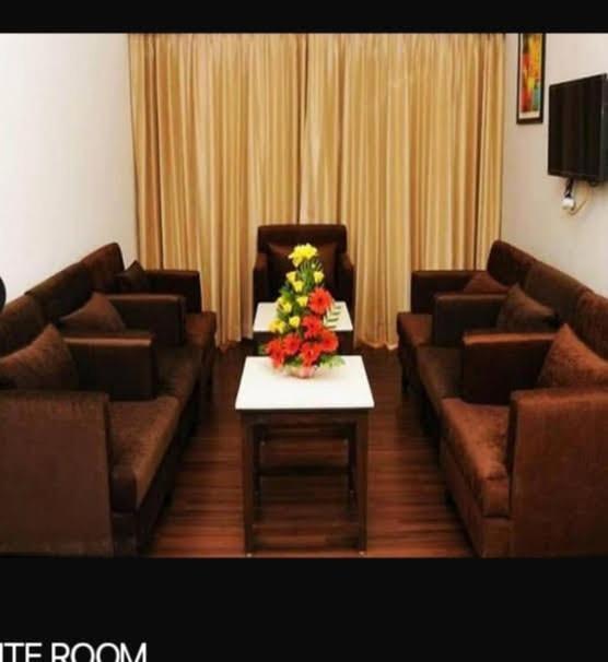 Hotel-S-Park Khammam Екстер'єр фото